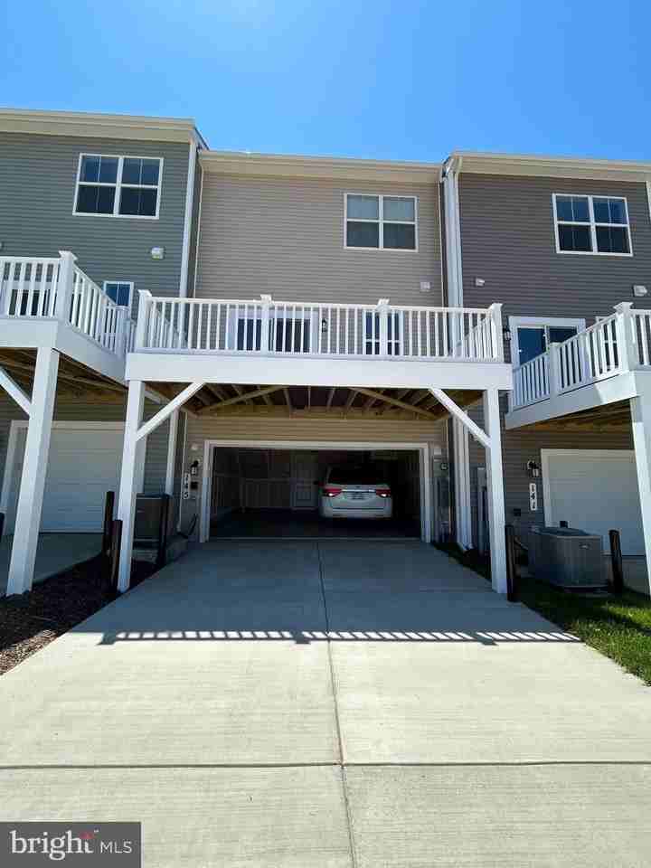71 Swan Field Ave - Photo 2 of 10