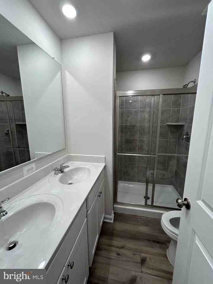 71 Swan Field Ave - Photo 7 of 10