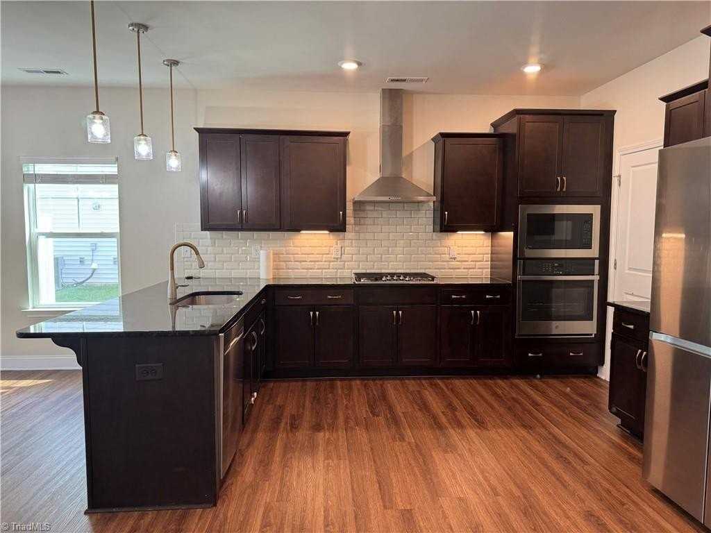 4006 Crimson Wood Ct - Photo 5 of 46