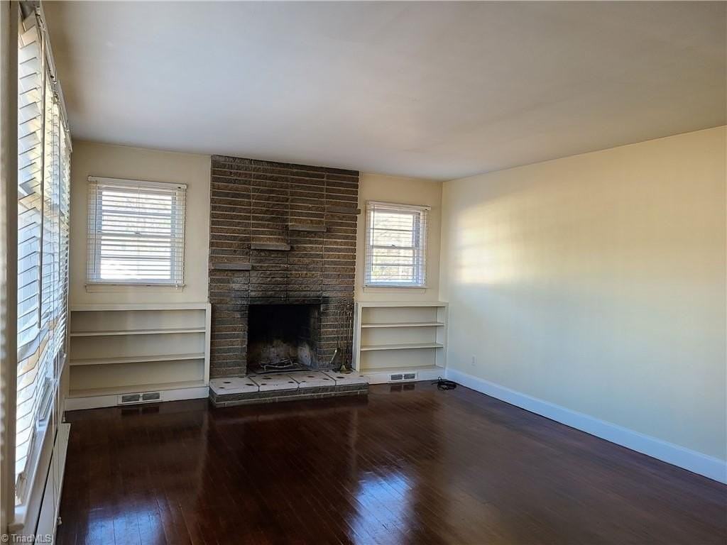 1806 S Hill Ave - Photo 2 of 21
