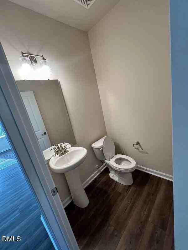 324 Glen Clova Dr - Photo 7 of 20