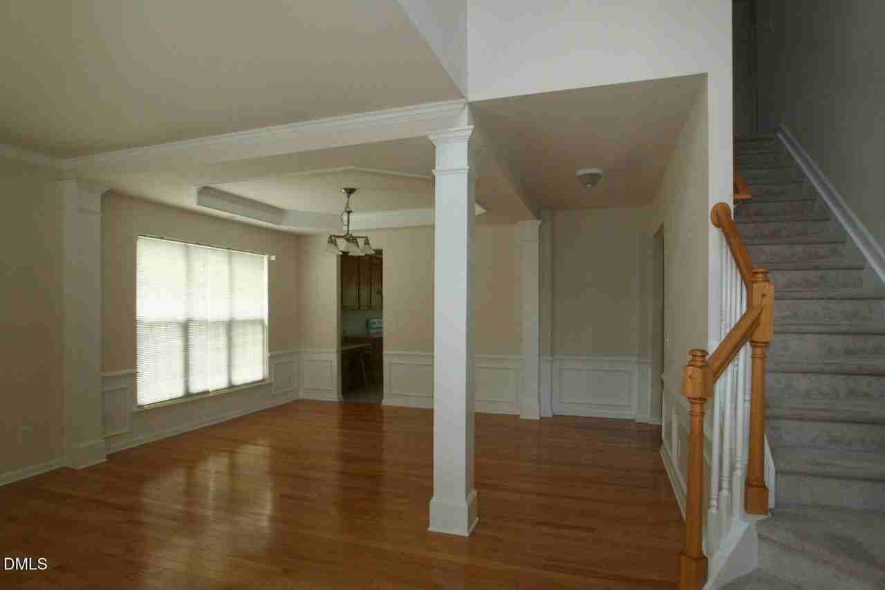 5324 Shaker Heights Ln - Photo 2 of 19