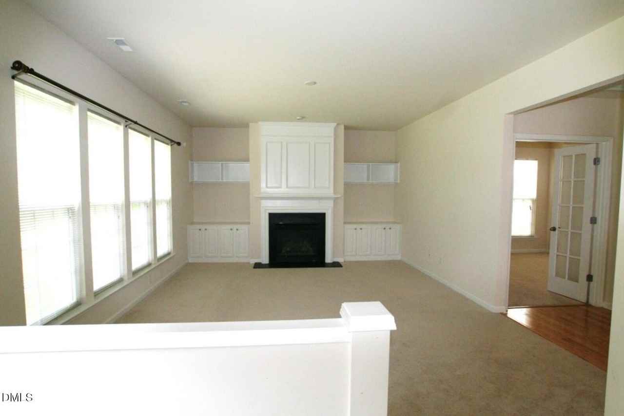 5324 Shaker Heights Ln - Photo 7 of 19