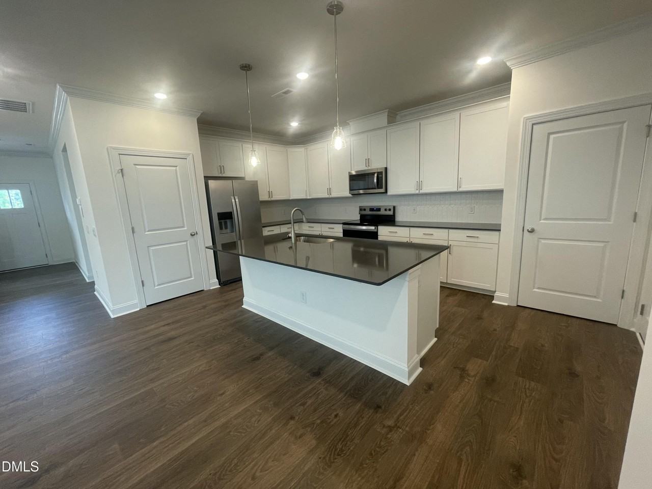 513 Dorset Stream Dr - Photo 6 of 35
