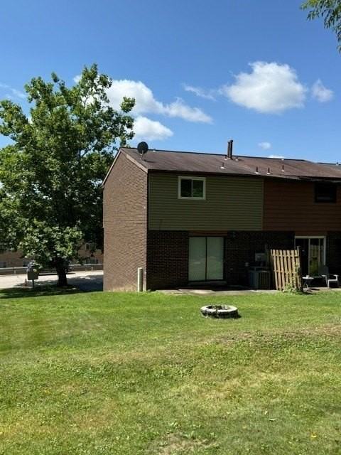 1841 Patrick Pl - Photo 3 of 26