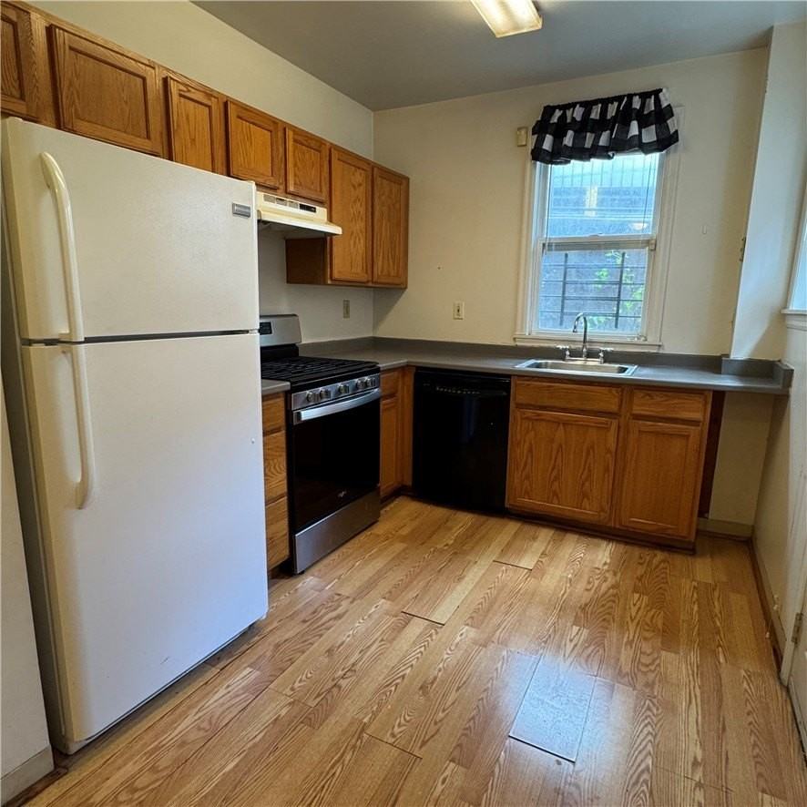 158 Chesterfield Rd - Photo 6 of 19