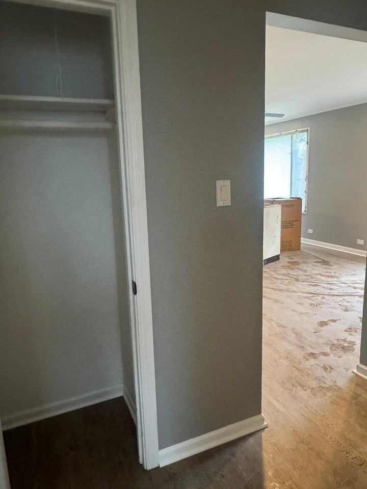 17557 Sycamore Dr - Photo 2 of 6