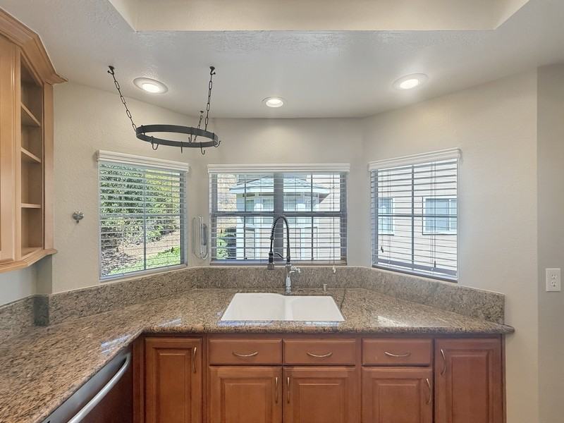 9980 Scripps Vista Way - Photo 6 of 28
