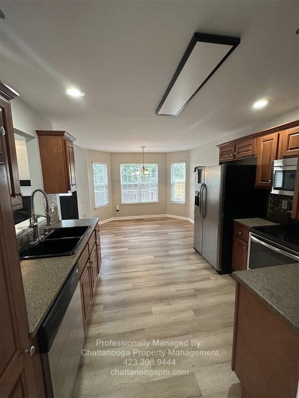 8245 Witherow Way - Photo 3 of 24