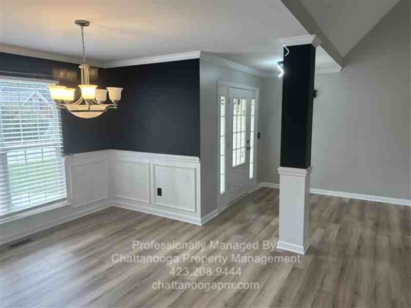 8245 Witherow Way - Photo 7 of 24