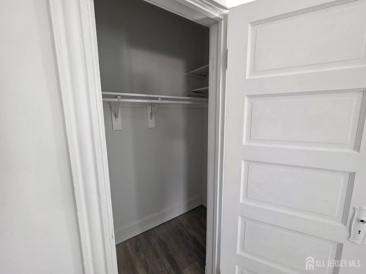 226 French St 2nd Fl - Photo 3 of 13