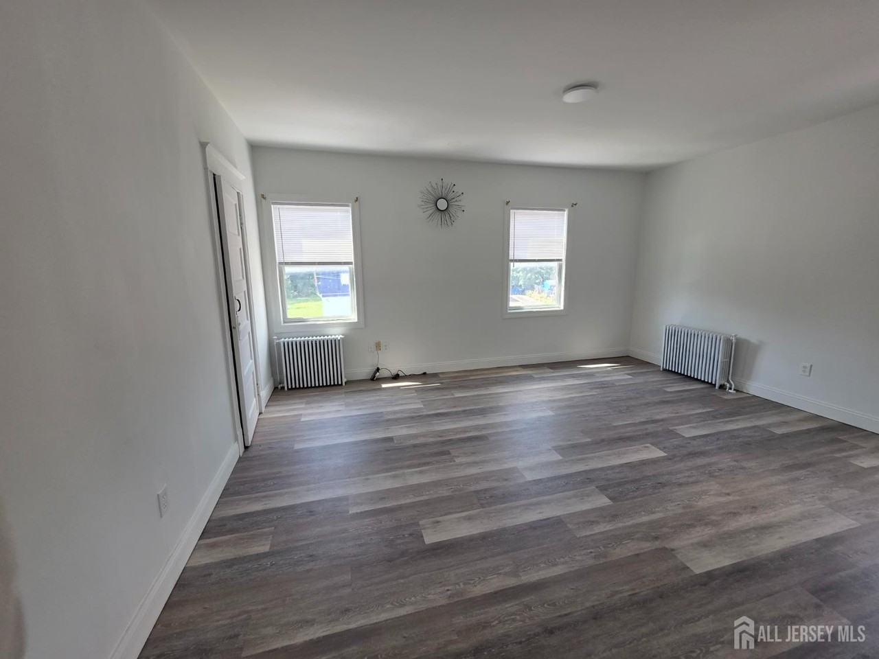 226 French St 2nd Fl - Photo 7 of 13