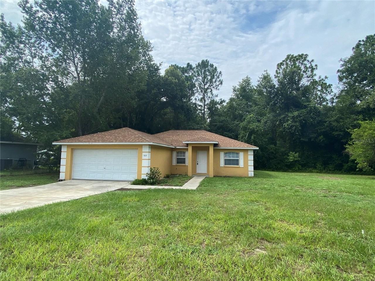 523 Silver Way Dr