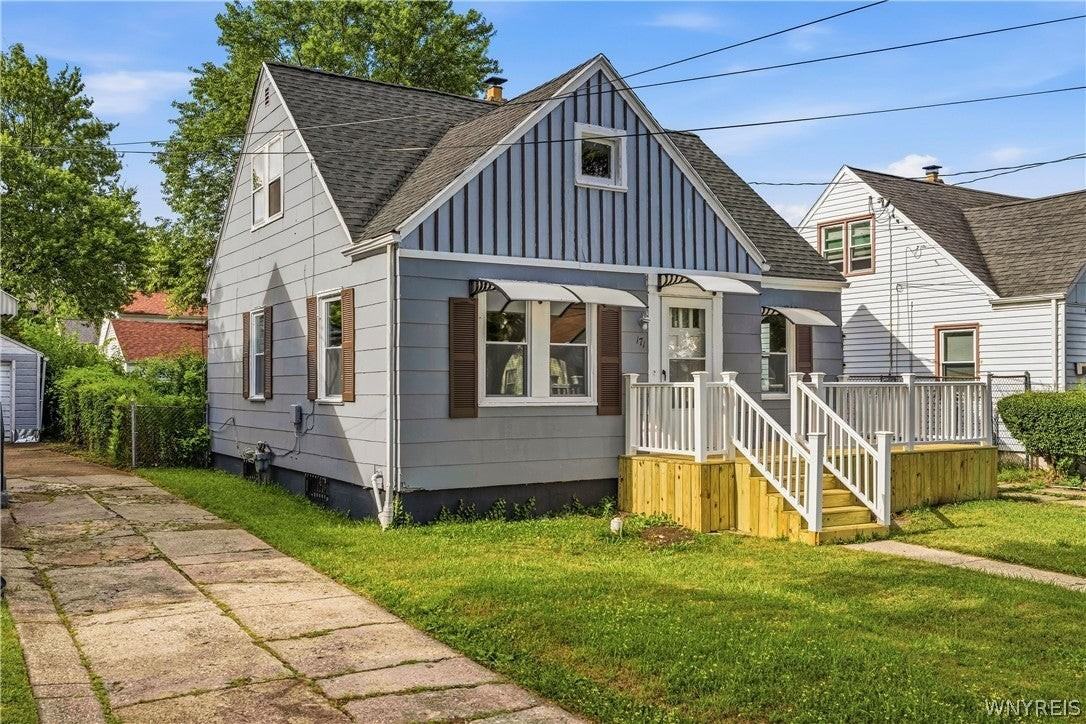 171 Weston Ave - Photo 3 of 21