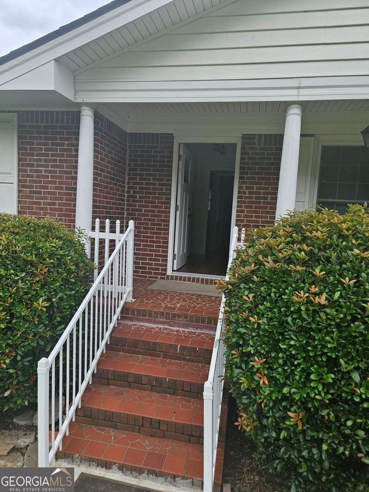 1148 Marifran Drive Ne #1148 - Photo 2 of 10