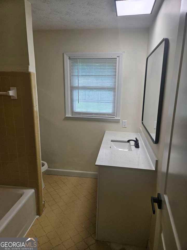 1148 Marifran Drive Ne #1148 - Photo 7 of 10