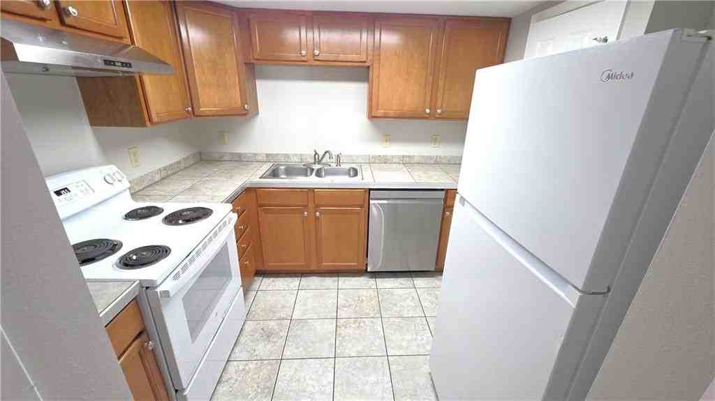 223 Melvyn Dr ##A - Photo 5 of 11