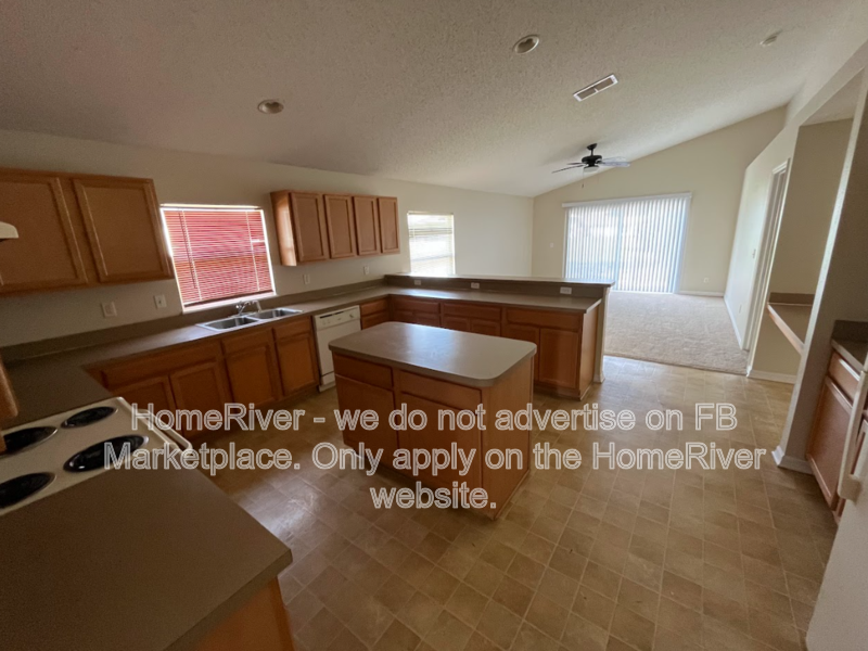 2272 Merry Rd - Photo 5 of 19