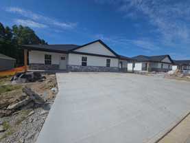 2022 Lakeview St - Photo 1 of 1