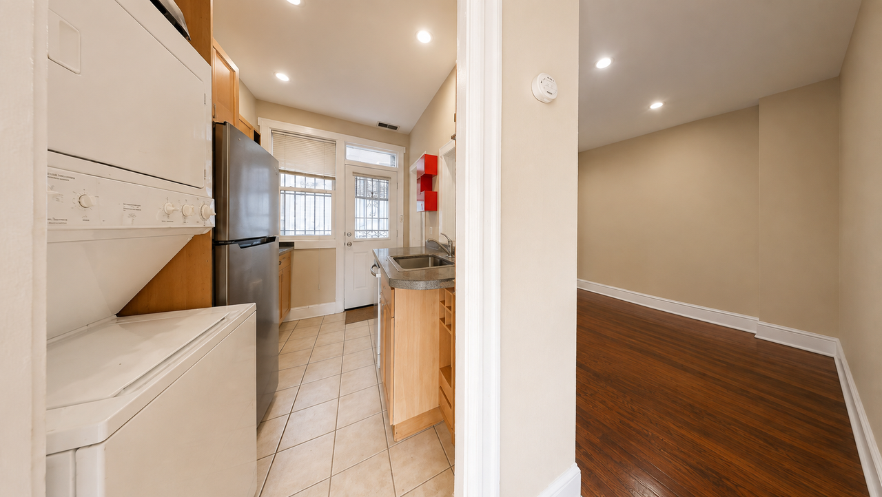 2626 11th St Nw - Photo 4 of 29