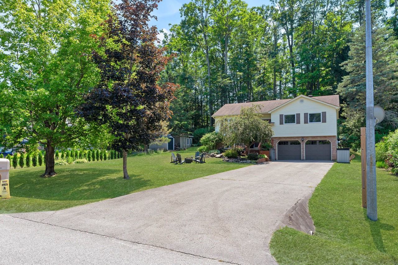 15 Sugarbush Rd, Coldwater, ON L0K 1E0, Canada - Photo 2 of 50