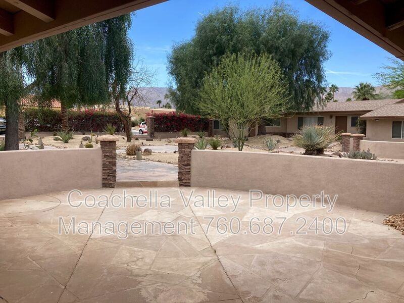 73922 Shadow Mountain Dr #7 - Photo 2 of 19
