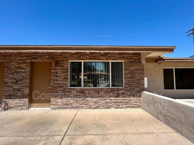 73922 Shadow Mountain Dr #7 - Photo 4 of 19