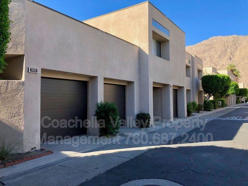 999 Village Sq S - Photo 5 of 50