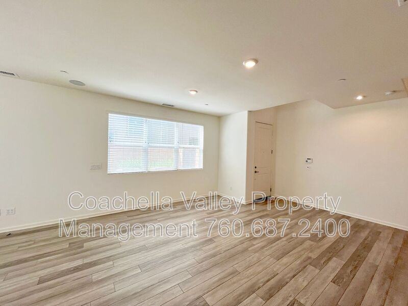 84443 Passagio Lago Way - Photo 5 of 48
