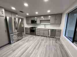 featured image of 41682 Aventine Ct