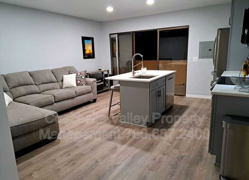 5300 E Waverly Dr - Photo 3 of 24