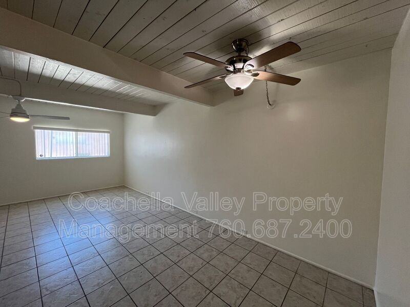 1900 E Baristo Rd #5 - Photo 7 of 19
