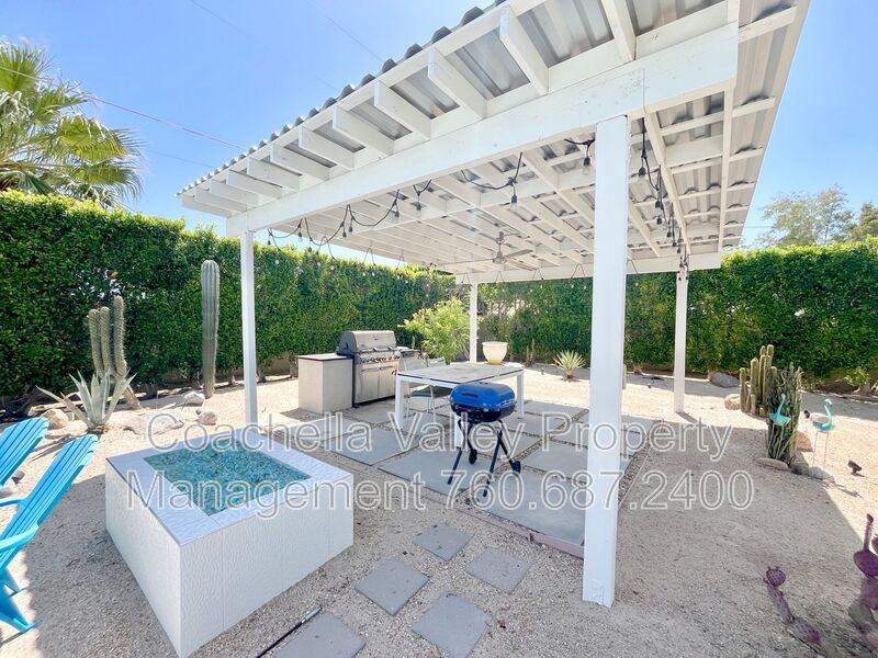 2719 E Ventura Rd - Photo 5 of 50