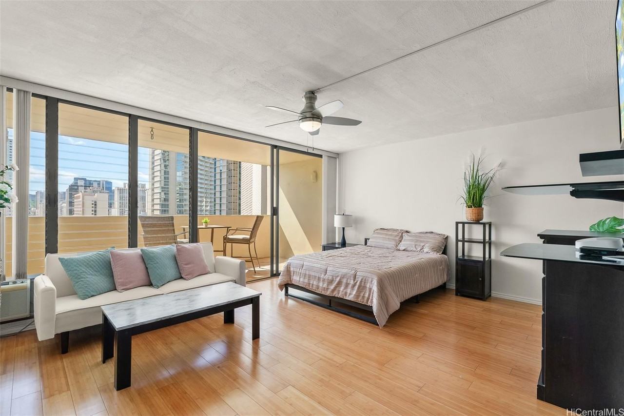 2092 Kuhio Ave #1701 - Photo 2 of 15