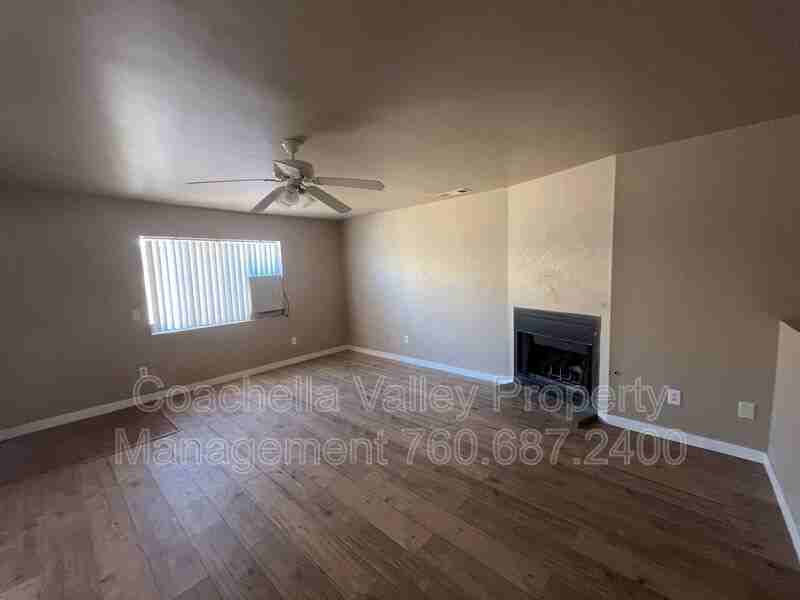 32934 Rancho Vista Dr #4 - Photo 5 of 25