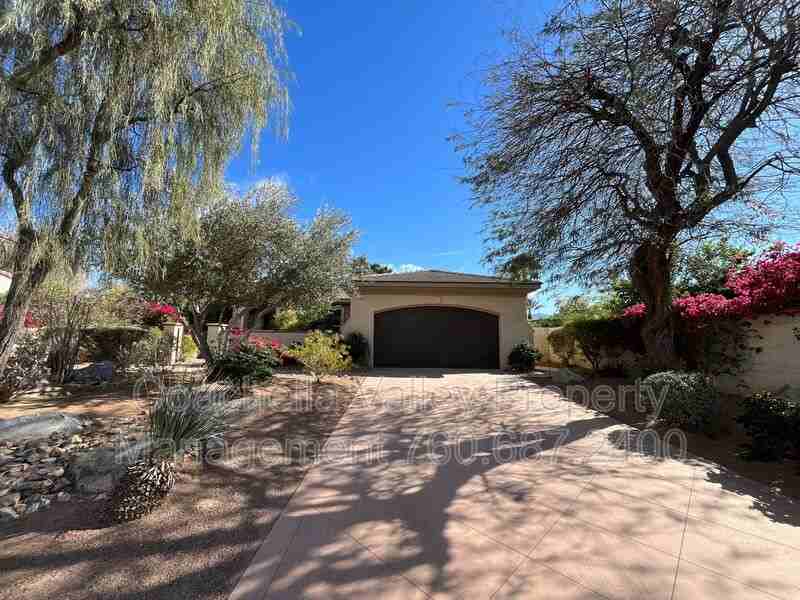 135 Tesori Dr - Photo 2 of 50