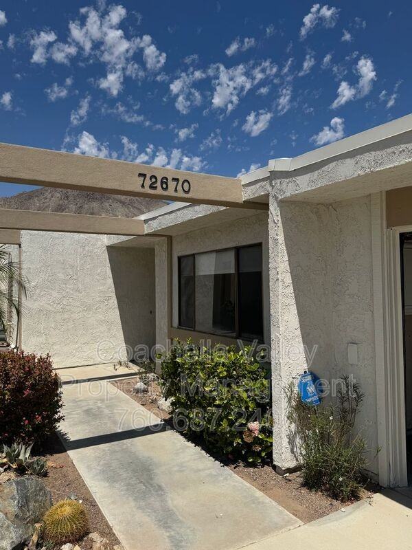 72670 Yucca Ct - Photo 3 of 50