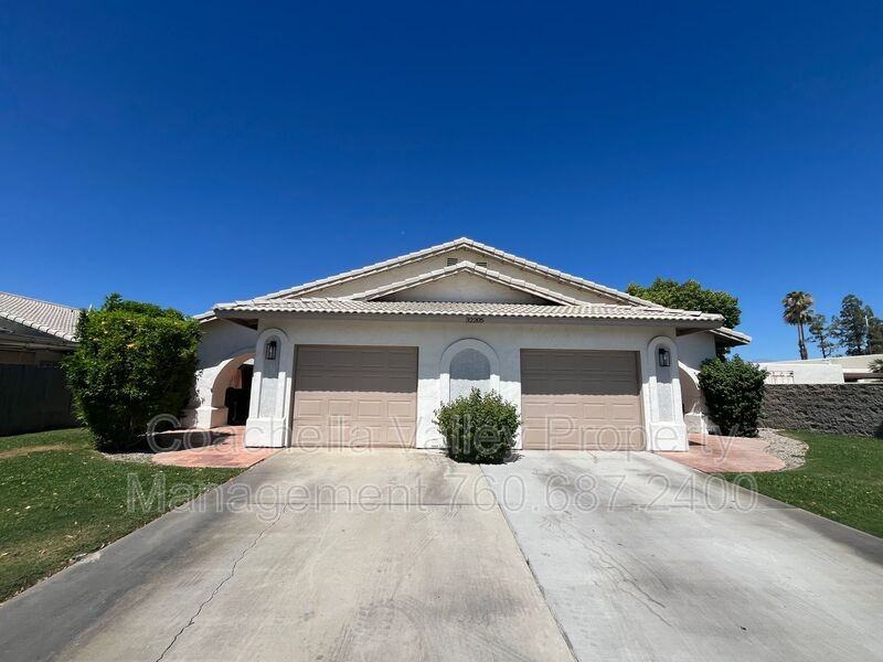 32205 Cielo Vista Rd #B - Photo 2 of 35