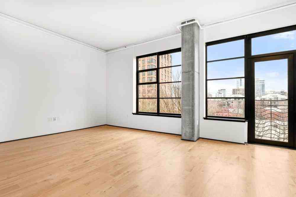 420 Nw 11th Ave #506 - Photo 5 of 45