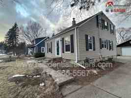 featured image of 10918 W Wells St