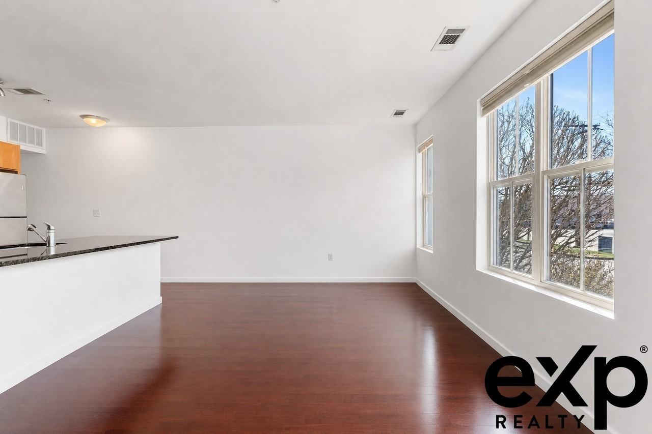 4 Repton Cir #4105 - Photo 2 of 14