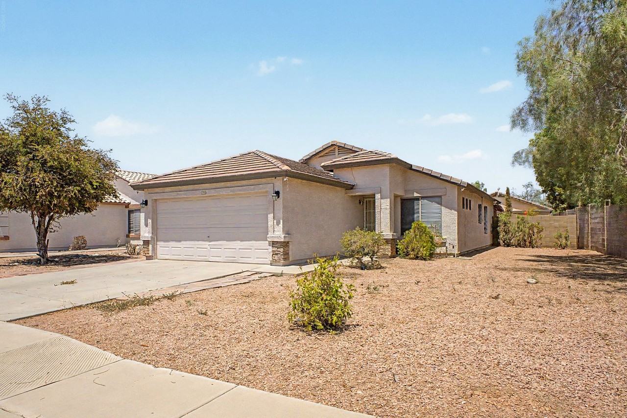 14916 W Acapulco Ln - Photo 3 of 34