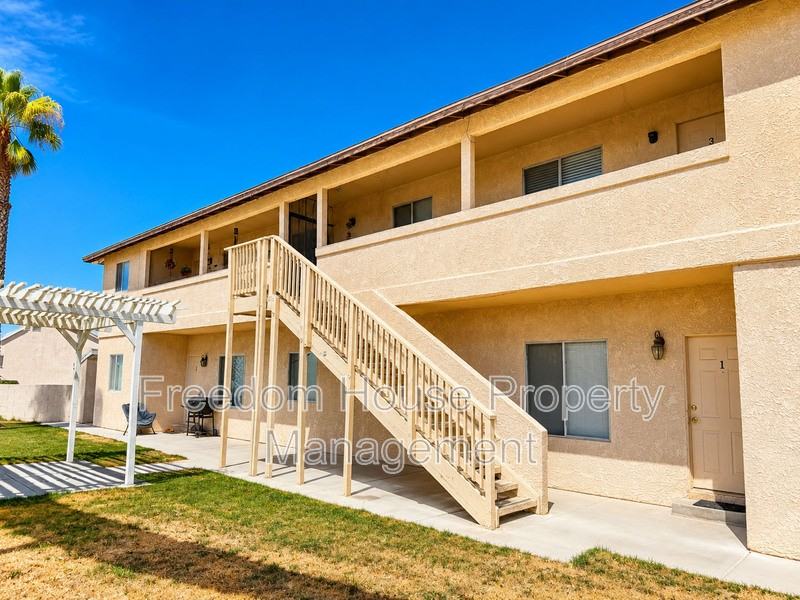 1444 Star Rd