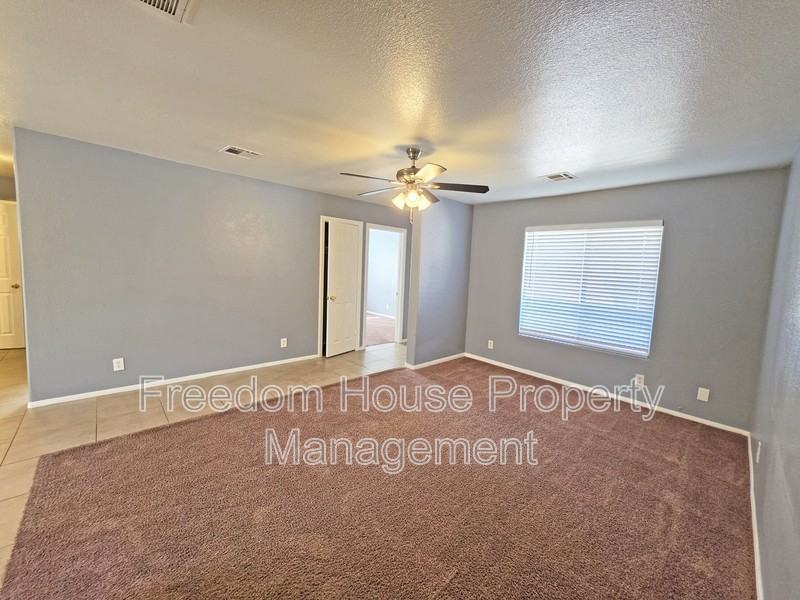 1444 Star Rd - Photo 7 of 37