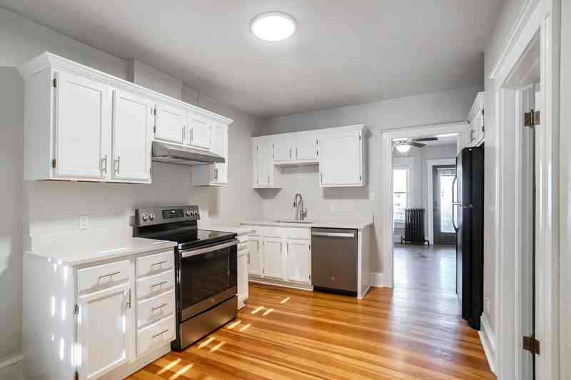 3135 Tejon St - Photo 7 of 28