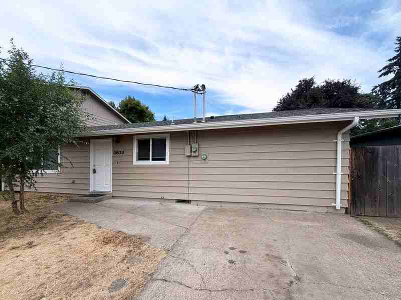 3825 Marshall Ave - Photo 2 of 18