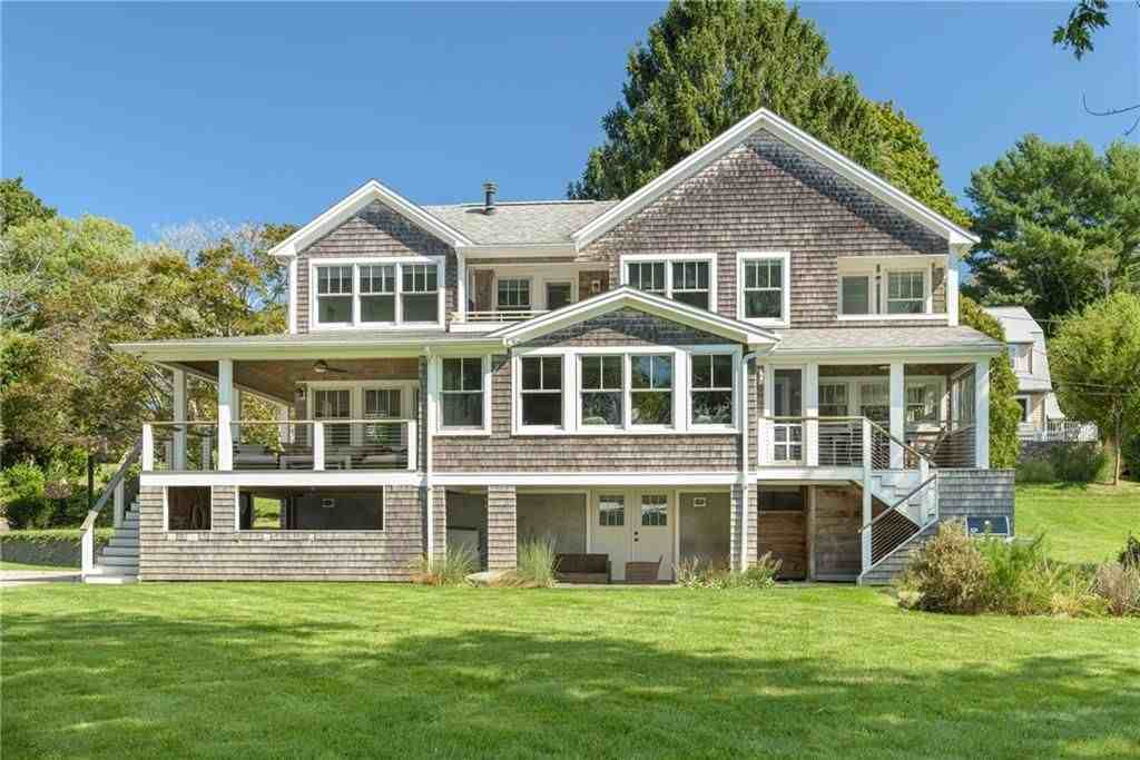39 Shore Dr - Photo 3 of 44