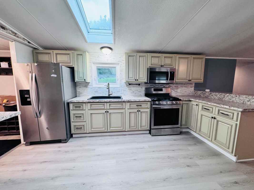 2475 Freshour Rd - Photo 3 of 17