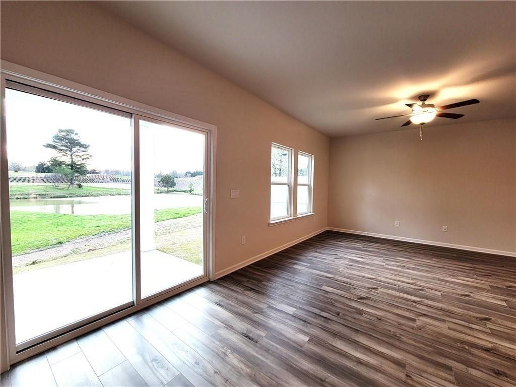 614 Easton Way - Photo 7 of 24