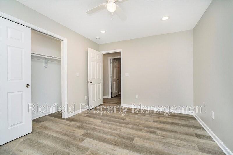 1742 Thaddeus St - Photo 3 of 32